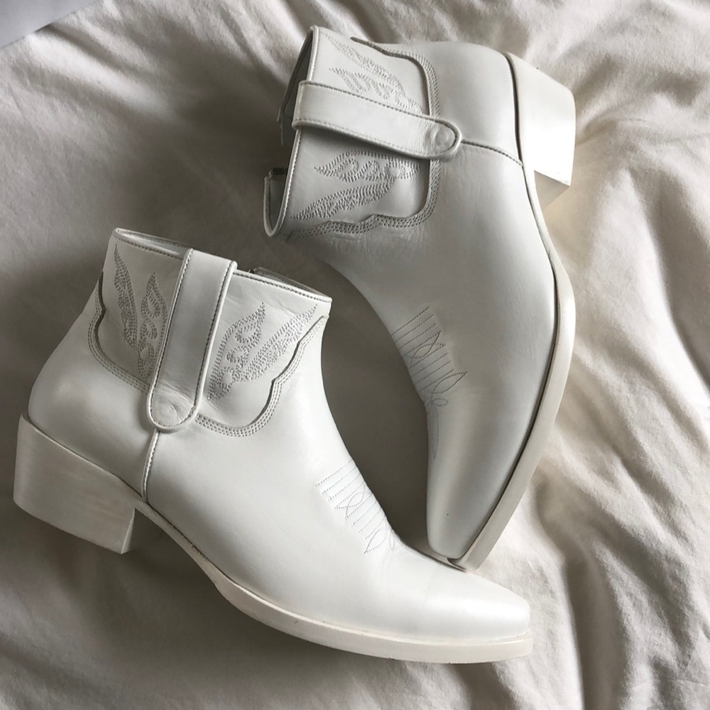 Anine Bing Axel White Boots.
